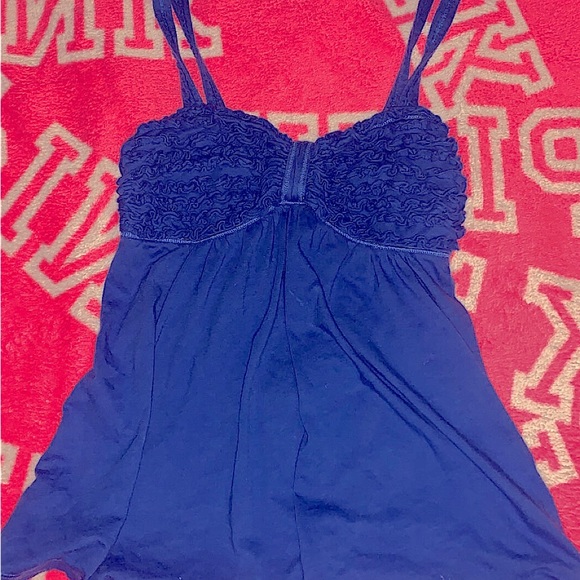 Tank top - Picture 1 of 2